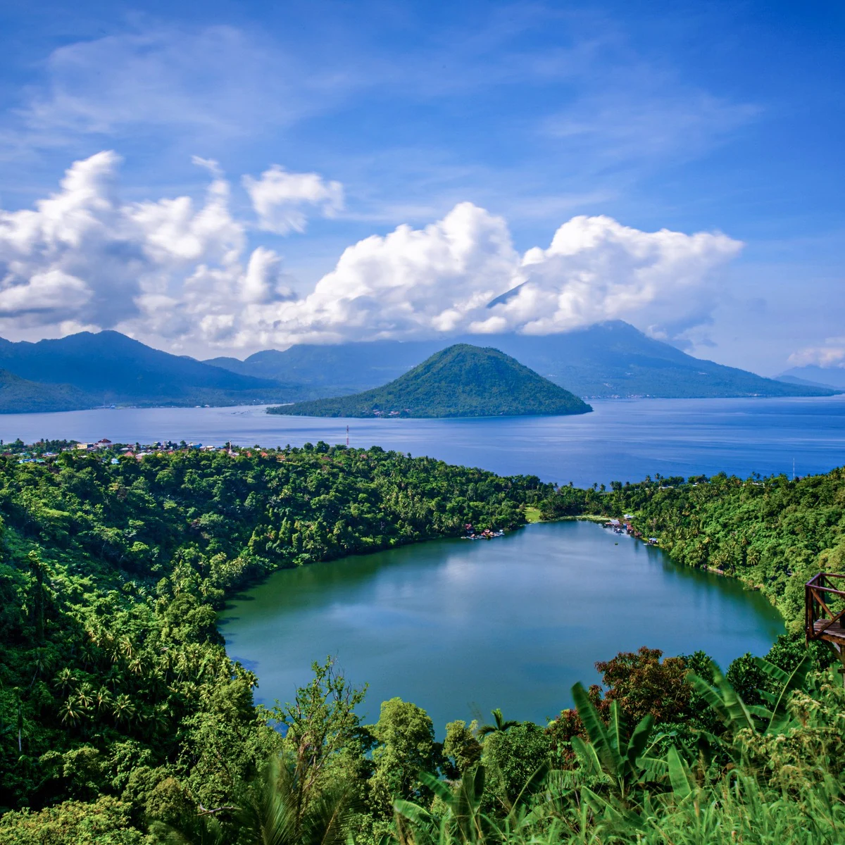 Ternate dan Tidore: Dua Kepulauan yang Memiliki Sejarah dan Budaya Kaya di Maluku Utara