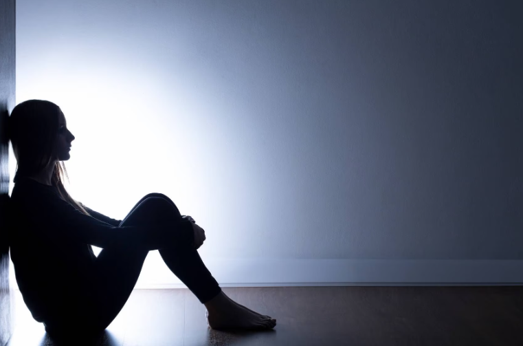 Cara Mengatasi Perasaan Kesepian dan Isolasi Sosial
