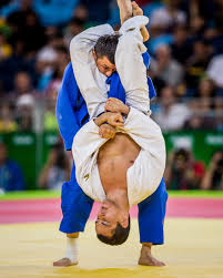 Menggali Kesenangan dan Keuntungan Olahraga Judo