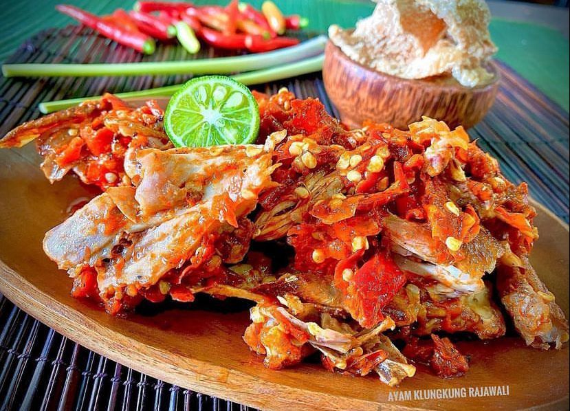 Chicken Klungkung: A Culinary Delight from Bali 2024